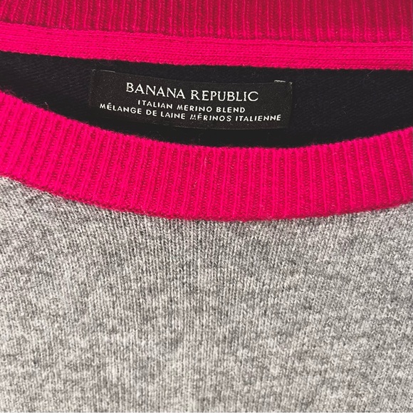 Banana Republic Extra Fine Merino Wool Crew Neck Rib Knit Sweater Gray Pink Navy - Picture 6 of 10